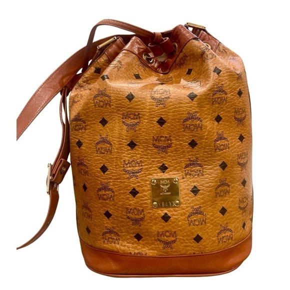 ❌SOLD❌Authentic MCM Monogram Bucket Bag- Large - Picture 17 of 17